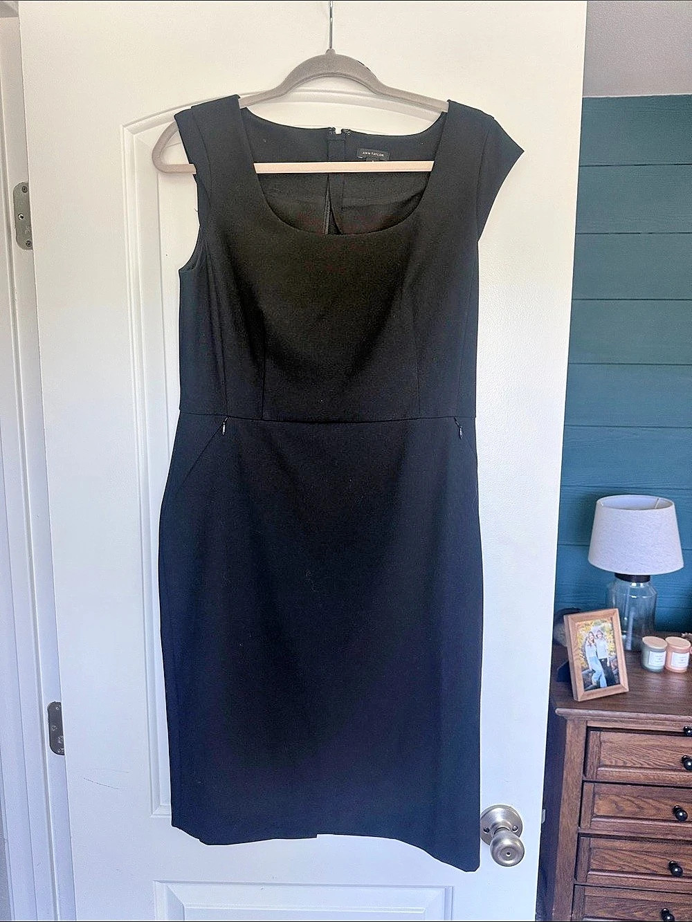 Ann Taylor Black Midi Dress Size 8 Like New